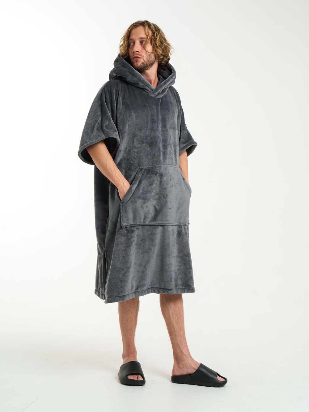 Пончо Adventure U (Темно-серый / Темно-серый)